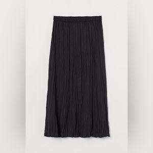 H&M Crinkled Skirt
